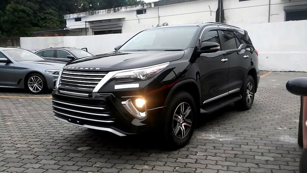 Toyota Fortuner Innova Crysta Bsvi Price Could Go Up To Rs 6