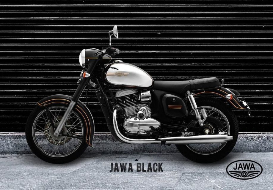 Jawa-Classic-in-Black