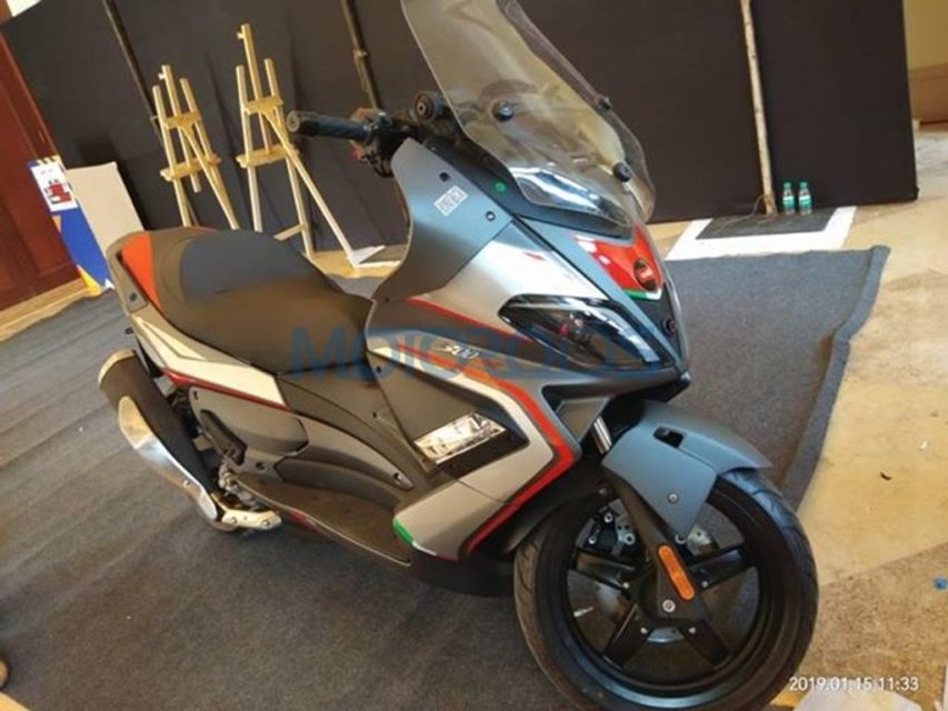 Aprilia-SR-Max-300-Spied-In-India-For-First-Time