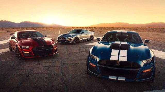 Ford-Mustang-Shelby-GT-500-officially-revealed-1