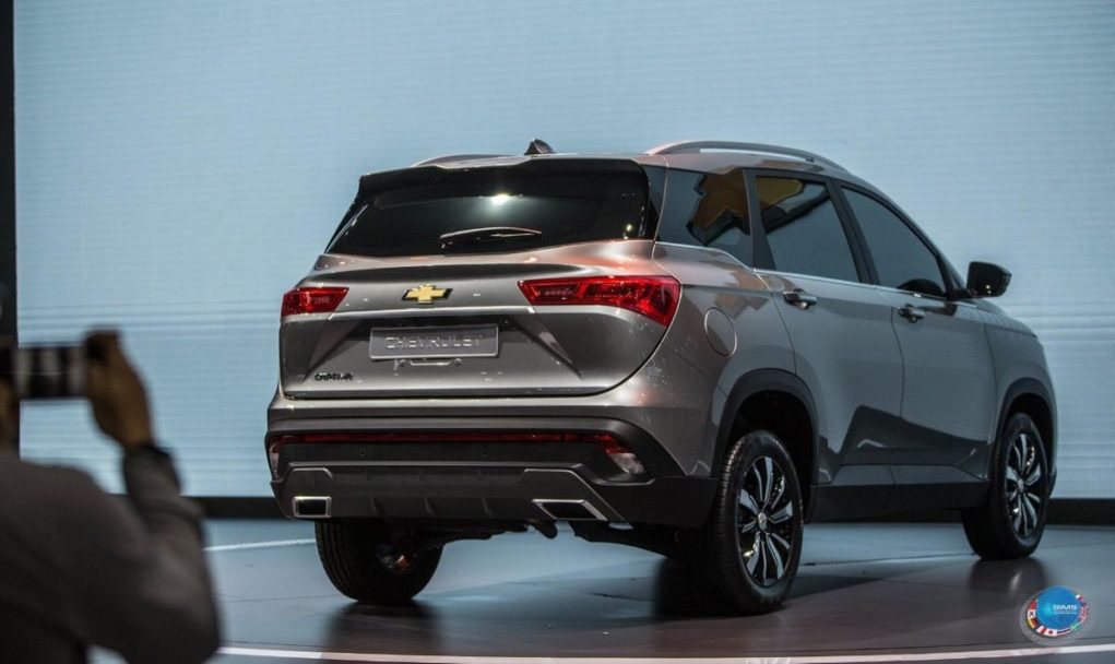 19 Chevy Captiva Is Rebadged Mg Hector Showcased At Bims 19