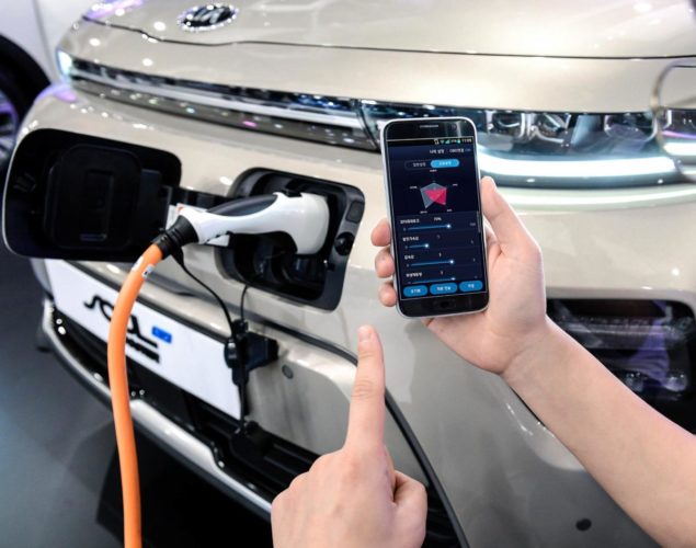 Hyundai Developing Smartphone App That Customises Engine Performance Of EVs 2