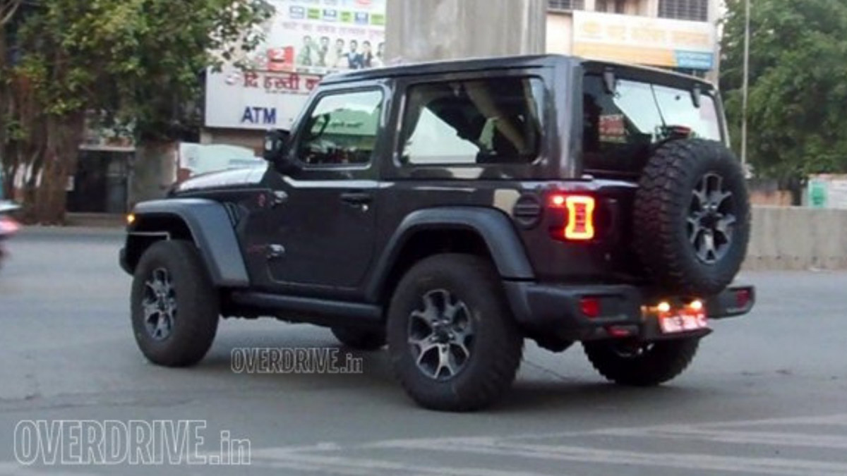 New-gen Jeep Wrangler Sahara Spied On Test In India, Launch Nears