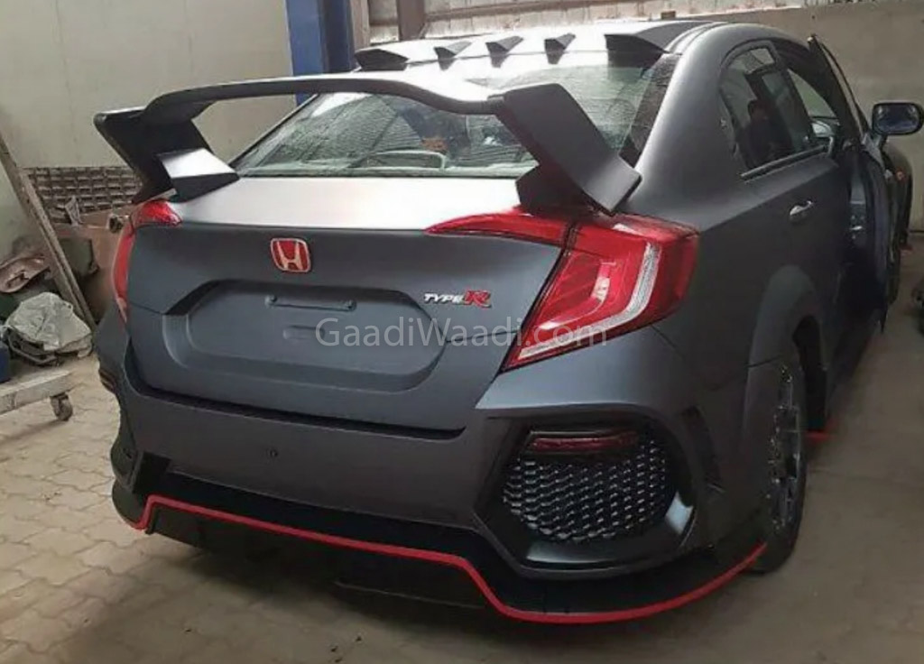 Old Honda Civic Modified To Look Like New Is Quite Interesting