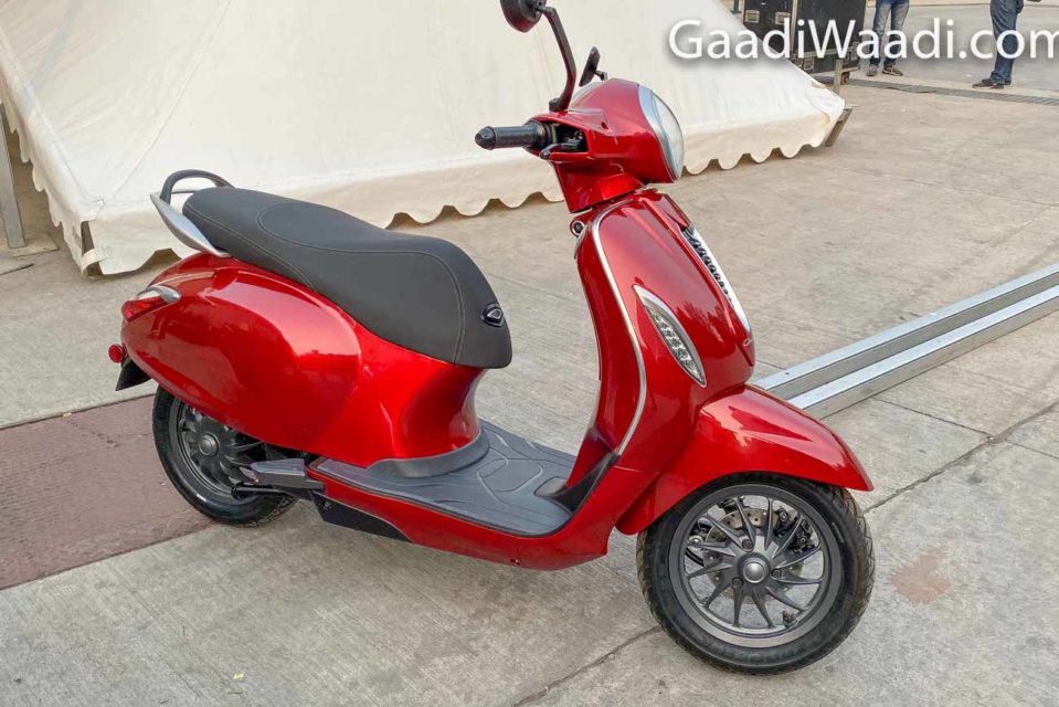 2020 bajaj chetak electric scooter-12