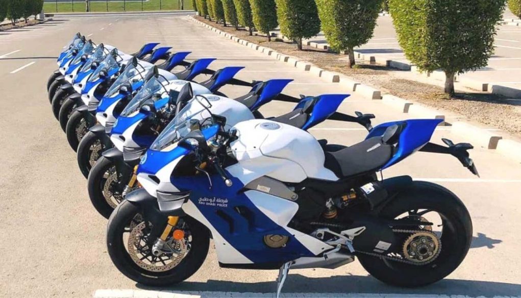 Abu Dhabi Police Fleet Gets 8 Units Of Ducati Panigale V4 R Superbike-3