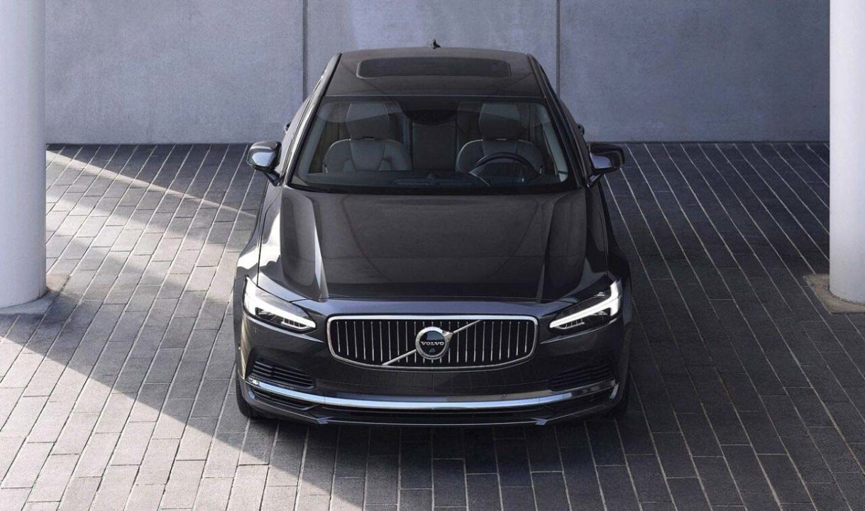 2021 Volvo S90 Facelift Spied Without Camouflage