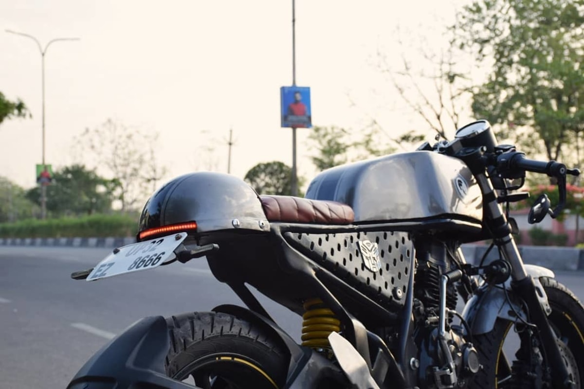 This Bajaj Discover Based Cafe Racer Was Built For Just Rs 70 000