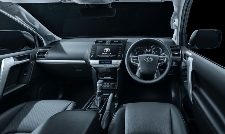 Toyota Land Cruiser Prado interior