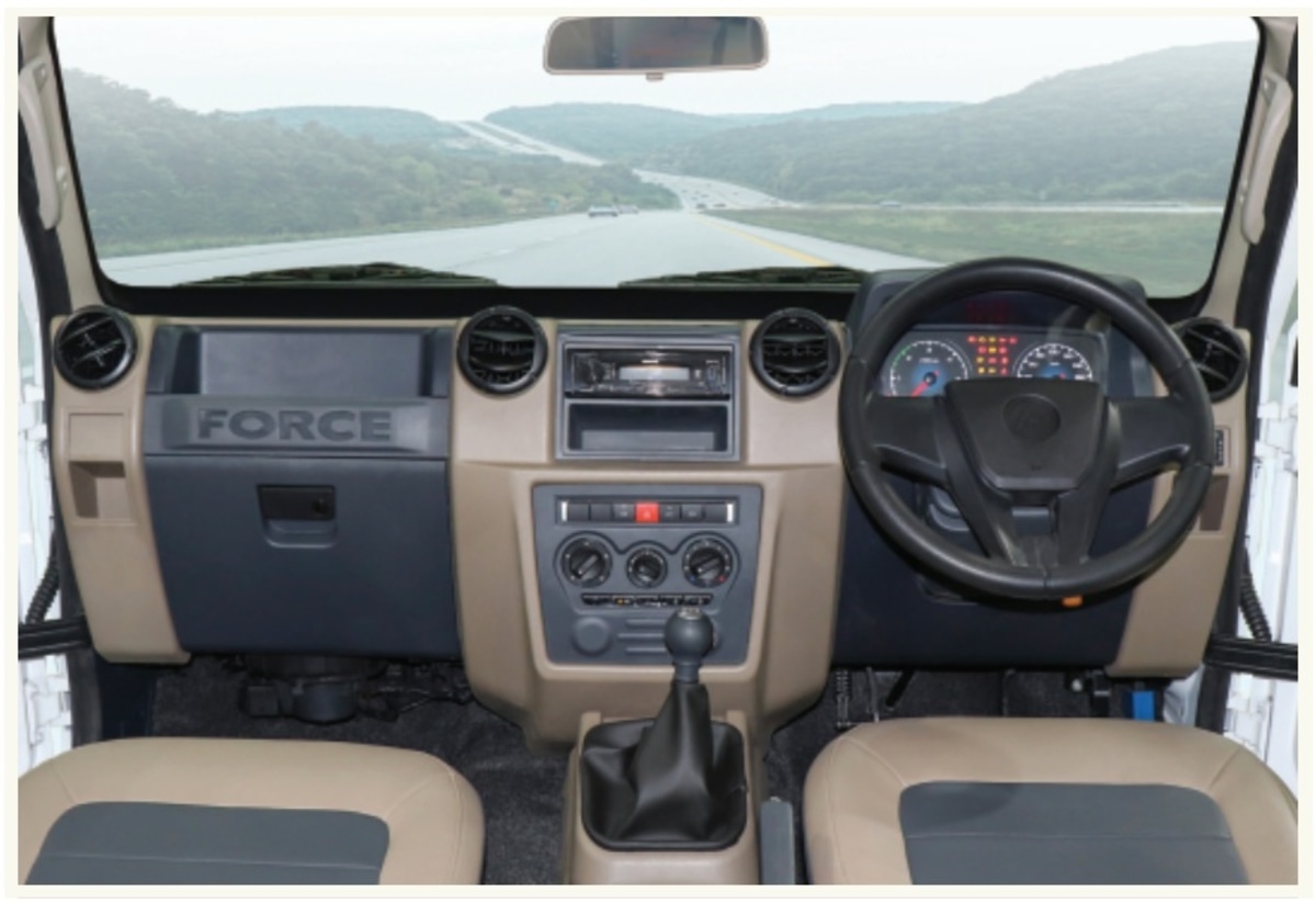 https://gaadiwaadi.com/wp-content/uploads/2020/09/Force-Trax-Cruiser-and-Toofan-dashboard-and-interior.jpg