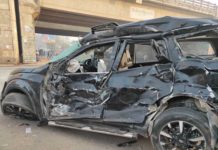 Mahindra XUV500 accident 1