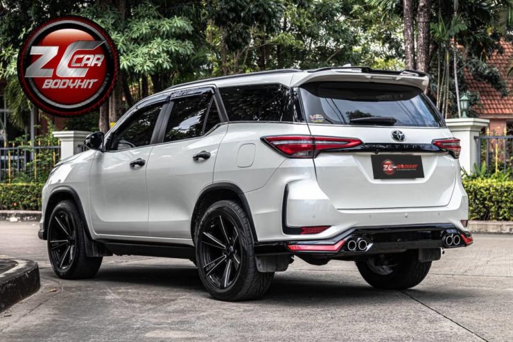 modified Toyota Fortuner body kit 4