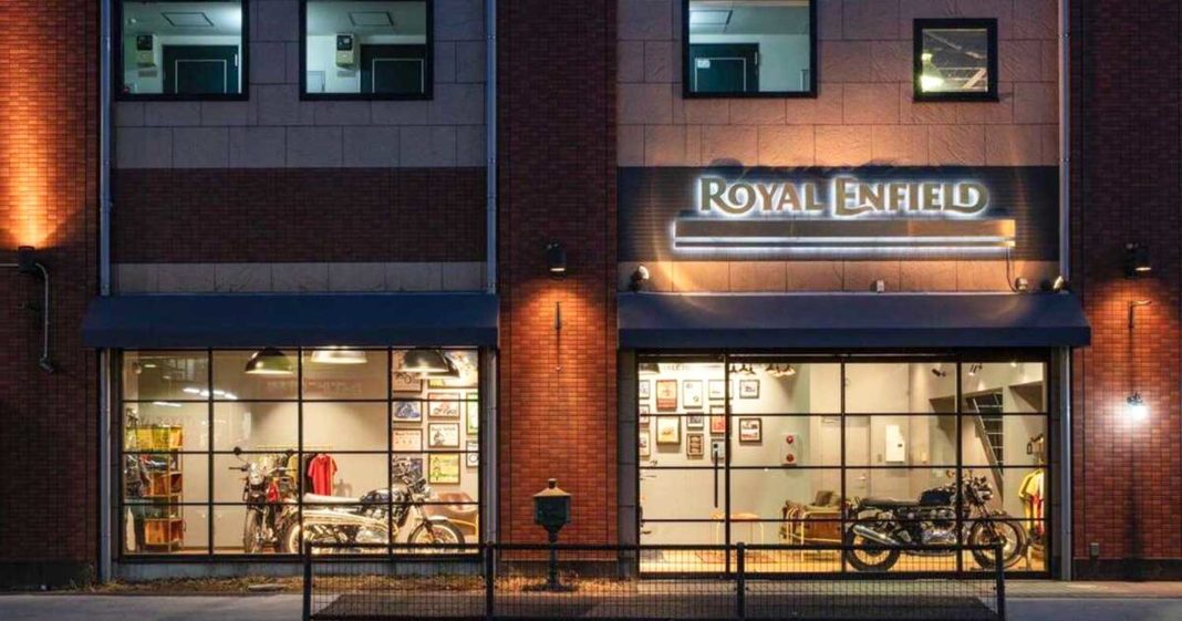 Royal Enfield Japan Showroom-4