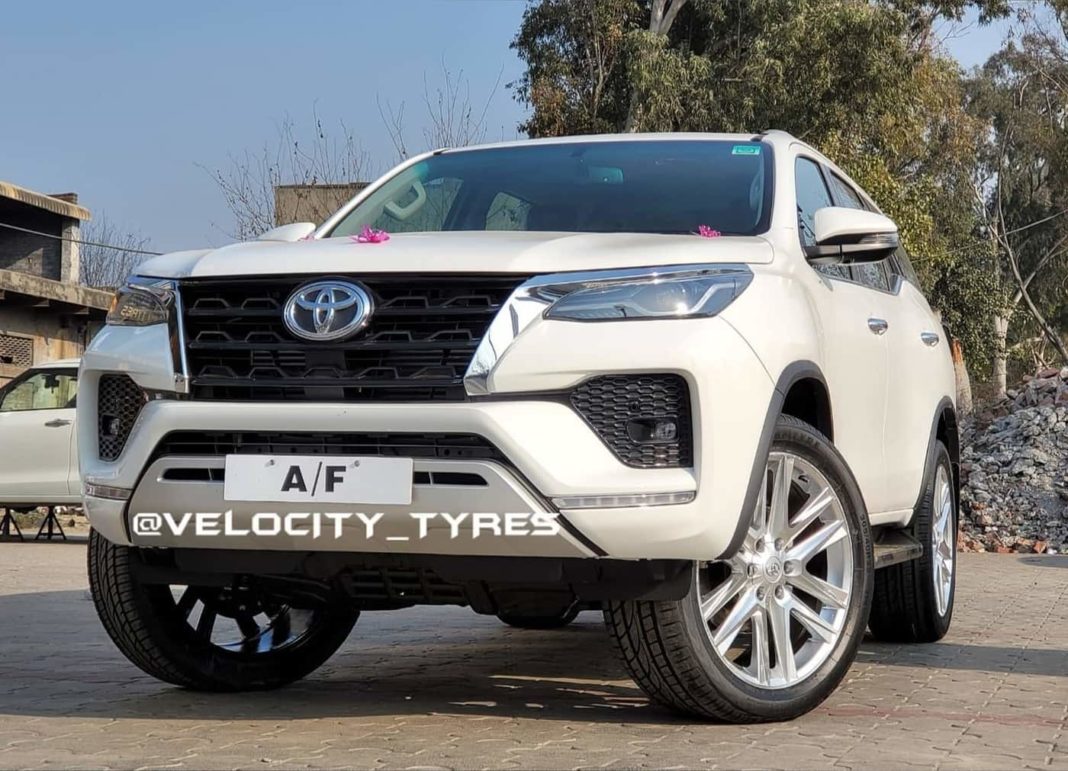 Toyota fortuner facelift modified front