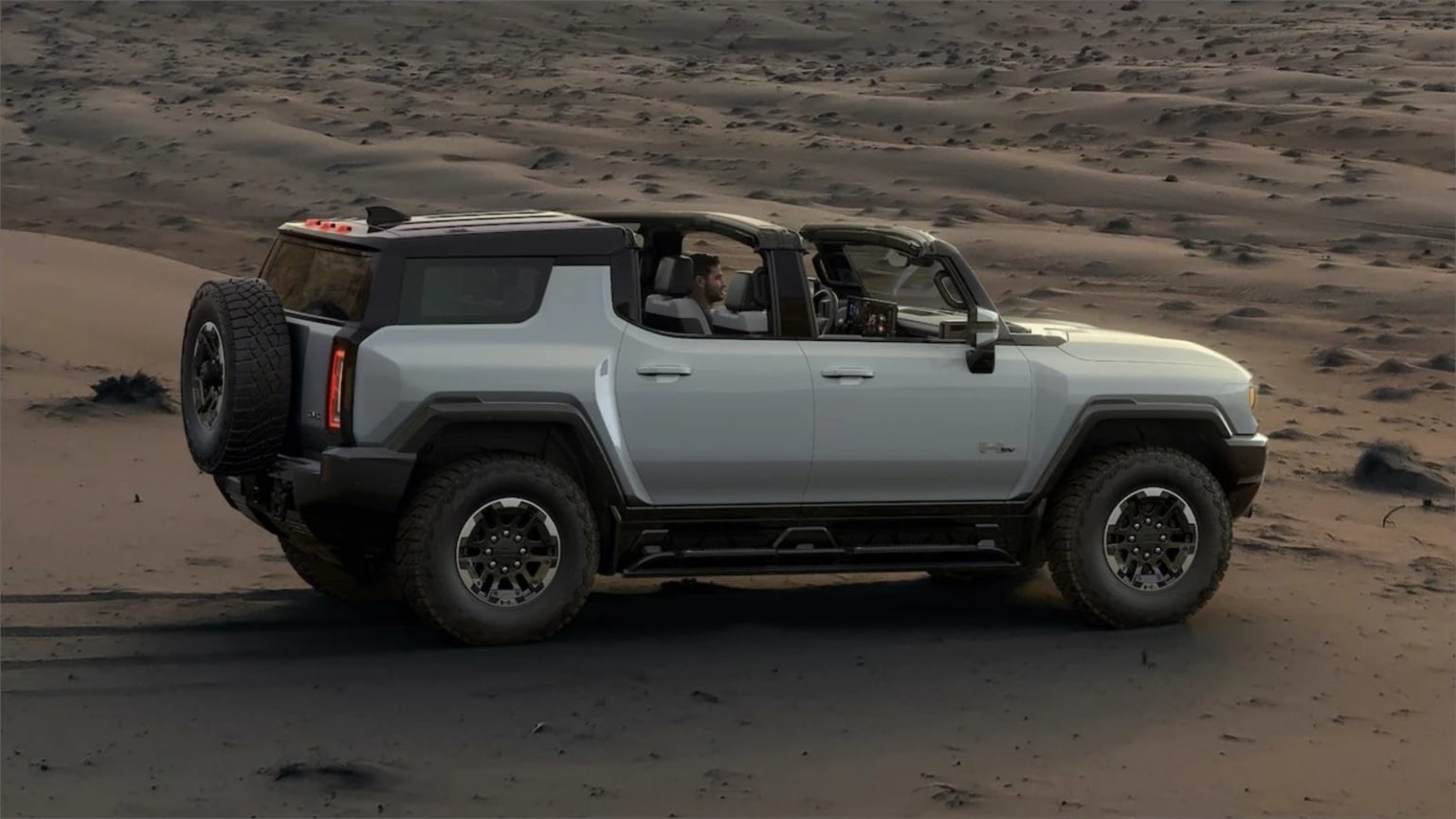 GMC Hummer EV Unveiled With Over 483 KM Driving Range