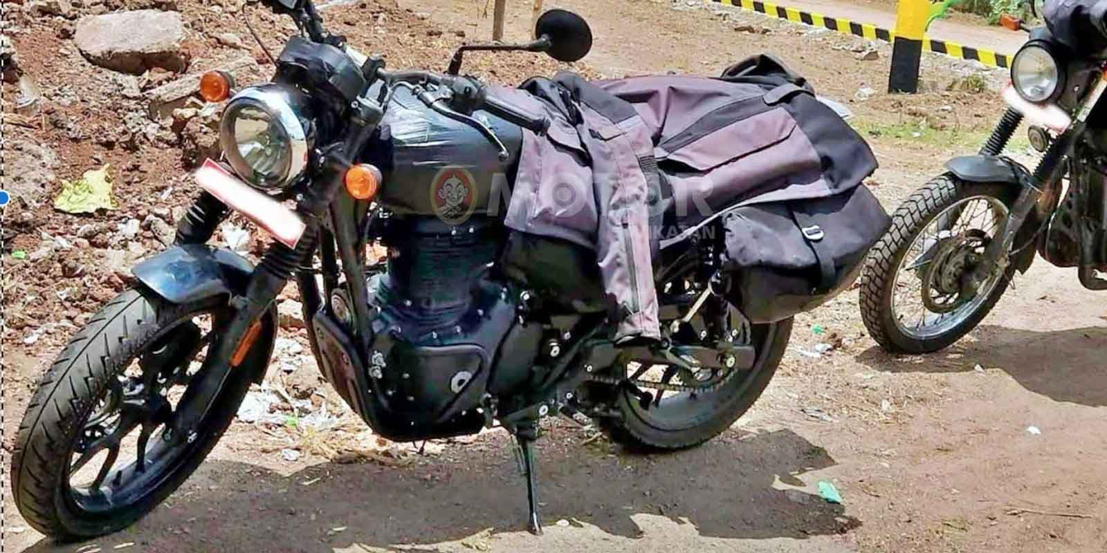 Royal Enfield Hunter 350 Spied With Wide Handlebar Ribbed Seat