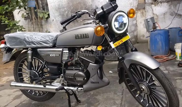 RX 100 | Yamaha cafe racer, Bike tank, Harley davidson custom bike