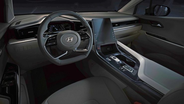 Hyundai Custo teased in China img6
