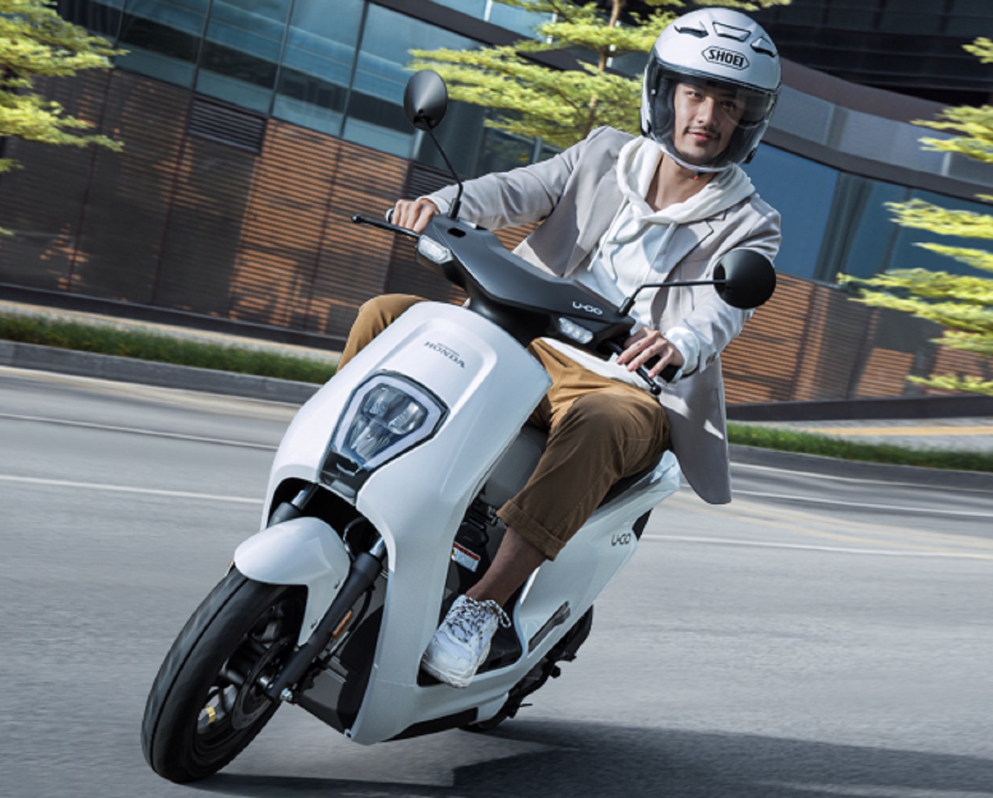  Honda  U GO E  Scooter  Launched With 133 KM Range