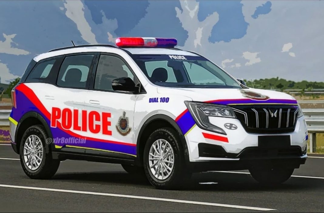 Mahindra XUV700 police cars