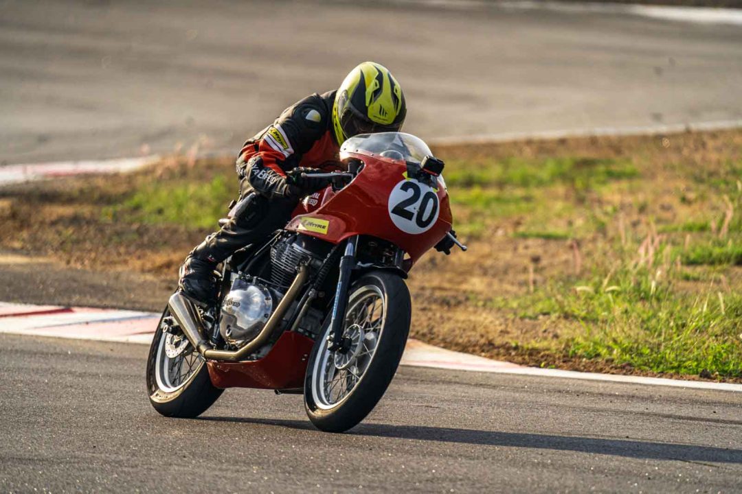 Royal Enfield Continental GT Cup GT-R650 Review 6
