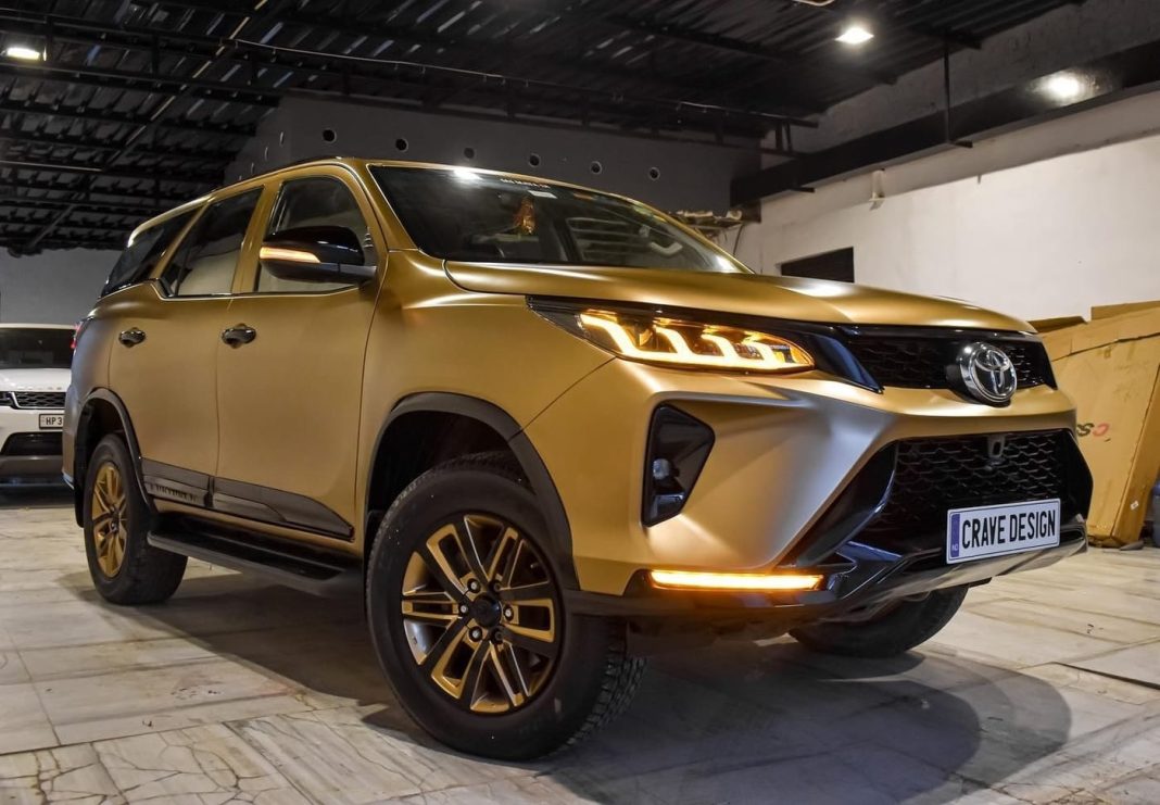 Toyota Fortuner modified bronza gold img1