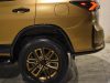 Toyota Fortuner modified bronza gold img2