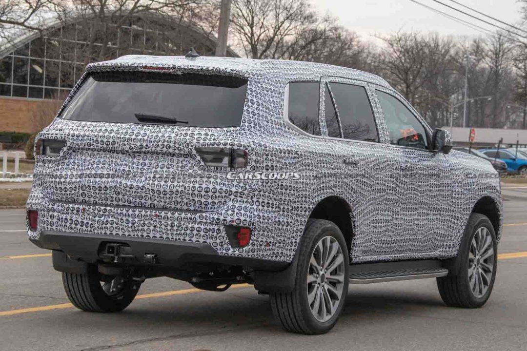 2022 Ford Endeavour 2