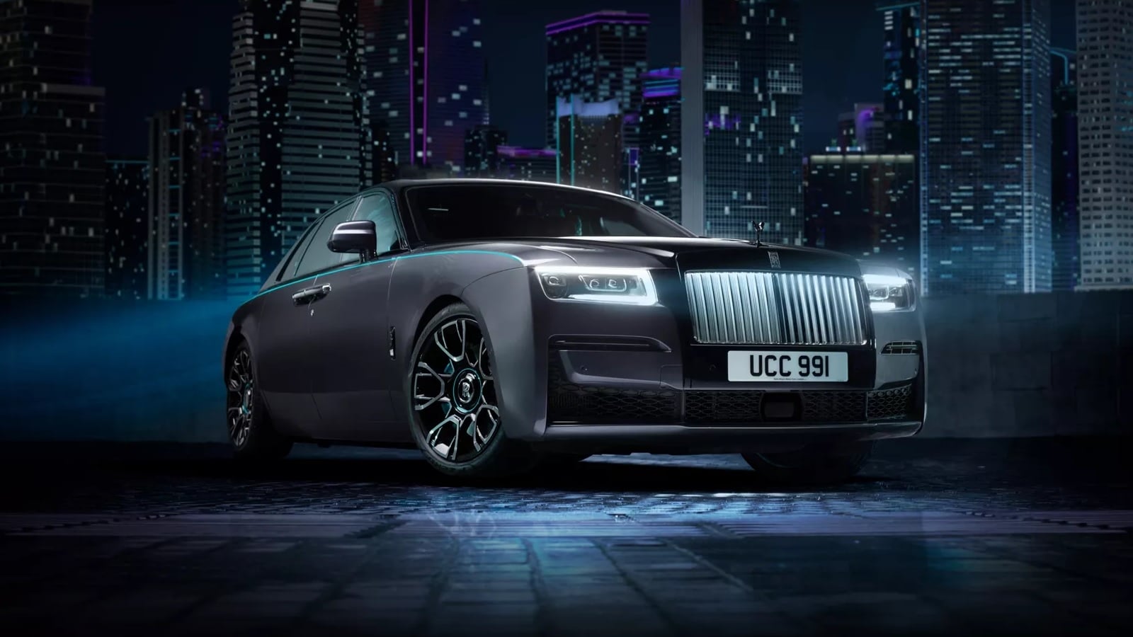 Rolls-Royce Black Badge Ghost 2022- ₹12 crore