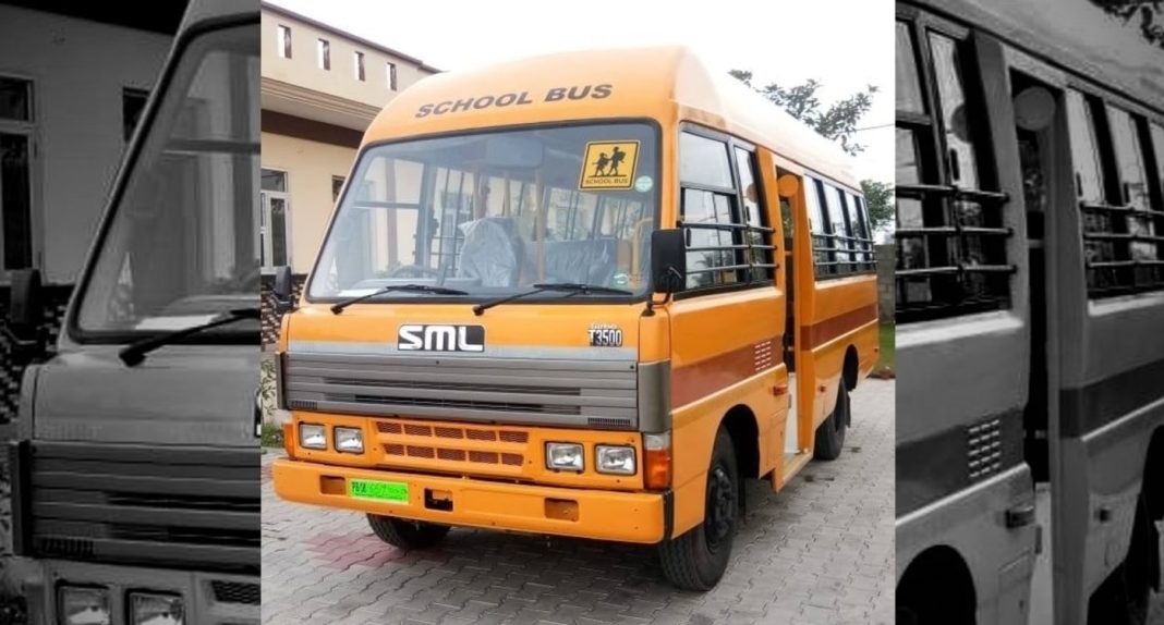School bus SML Isuzu Prestige