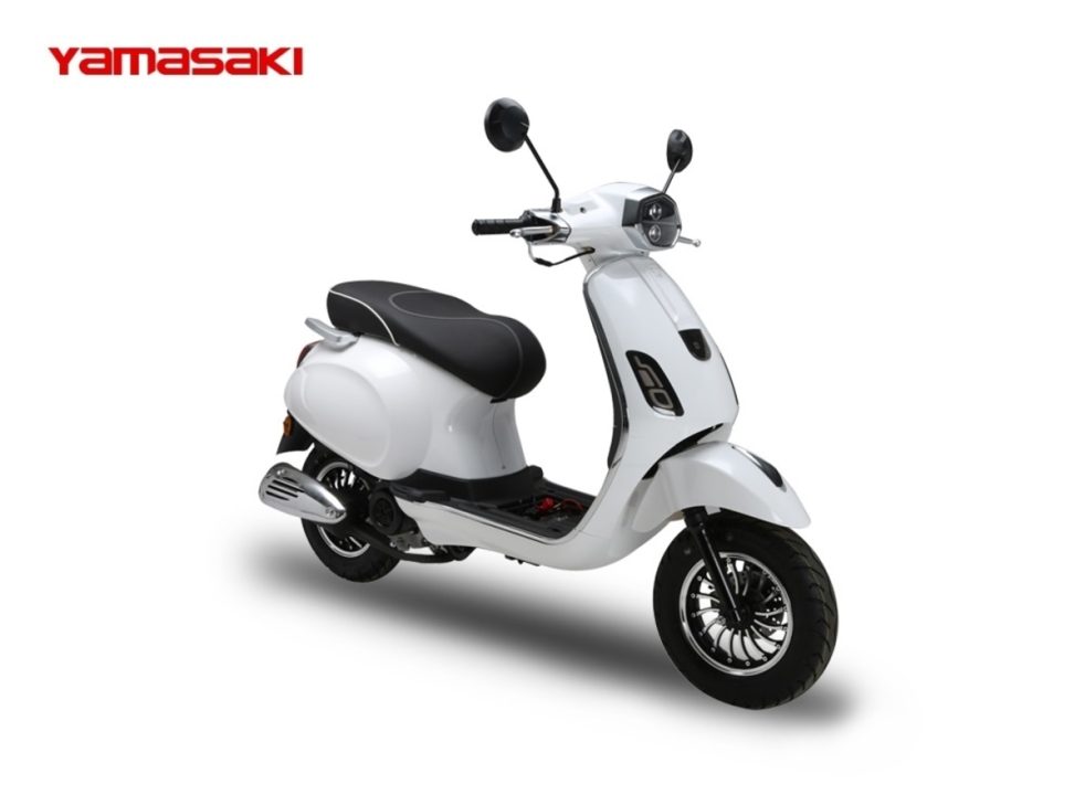 Yamasaki new gasoline scooter 50cc