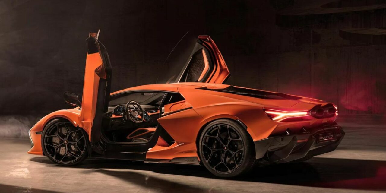 Lamborghini revuelto6