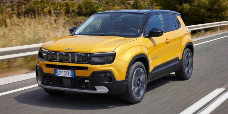 Jeep Avenger Compact Electric SUV Debuts With 550 Km Range