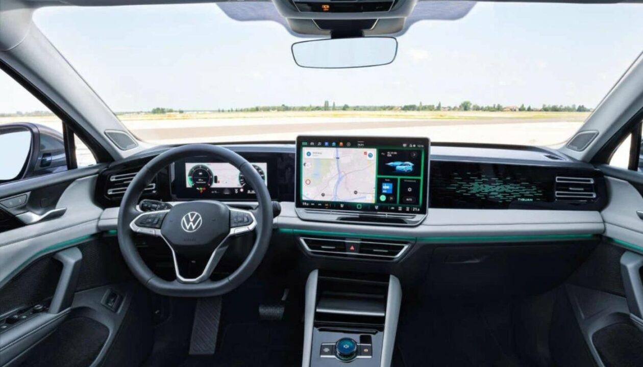 2024-Volkswagen-Tiguan-Interior.jpg