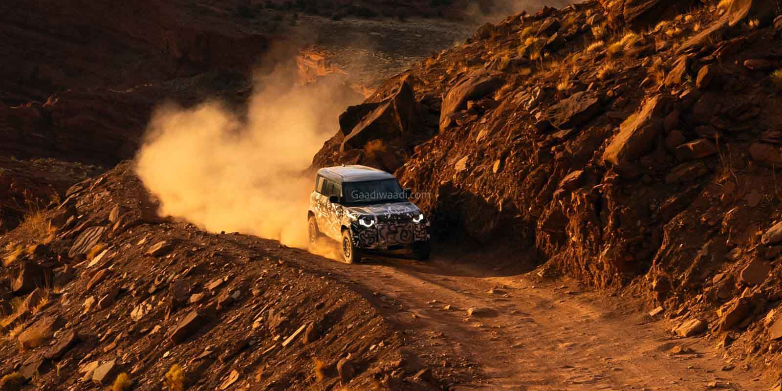 Land-Rover-Defender-Octa.jpg