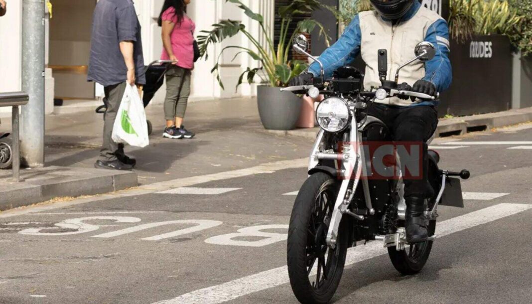 Royal-Enfield-Flying-Flea-Electric-Bike-Spied.jpg