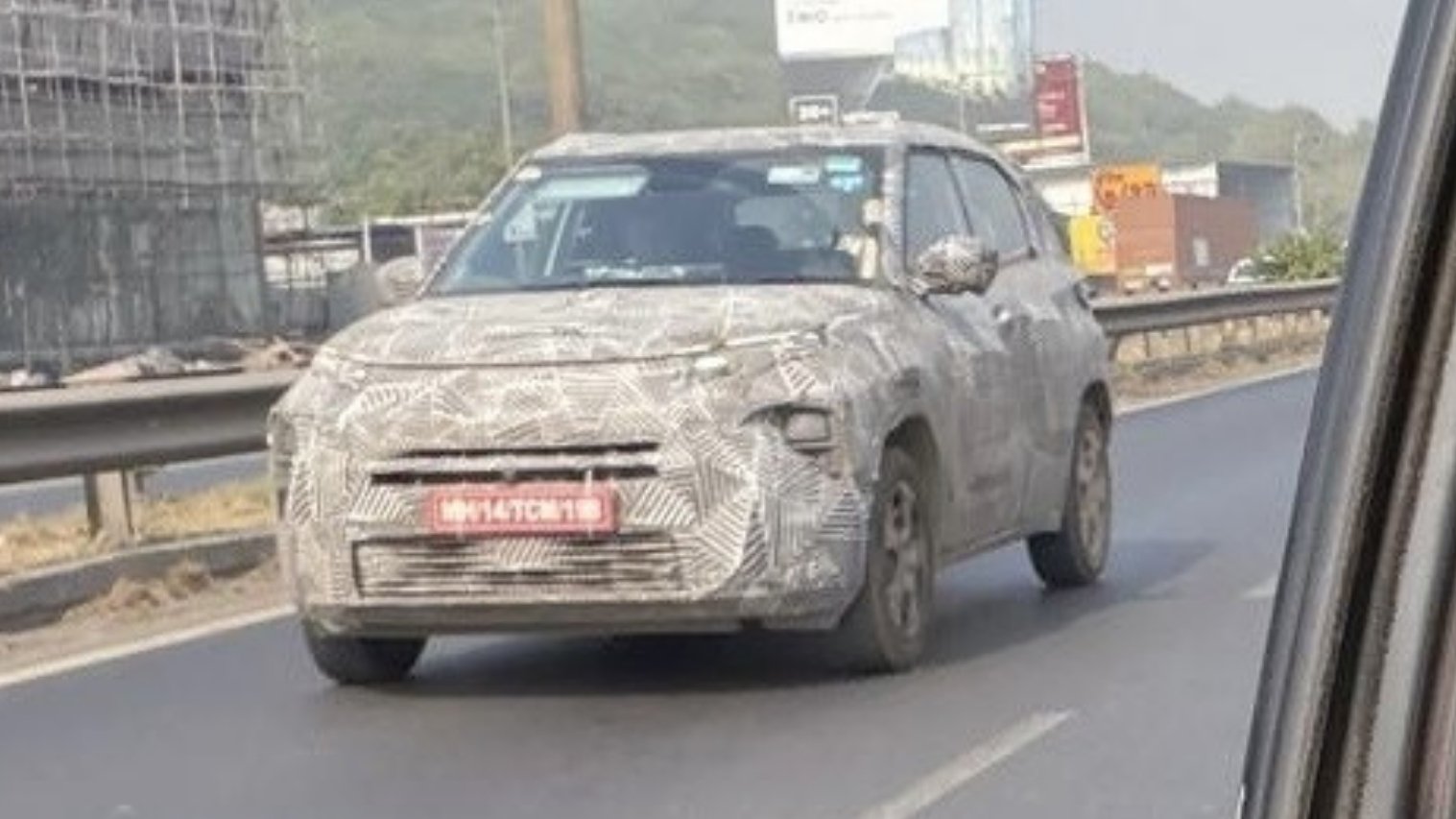 Tata Punch Facelift Spied Testing Again, Launch In Early 2026